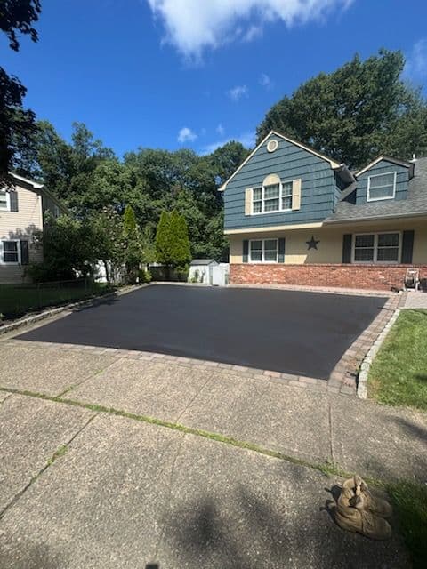 Gallery photos for Seal Coating Excellence Boosts Curb Appeal: Image #2