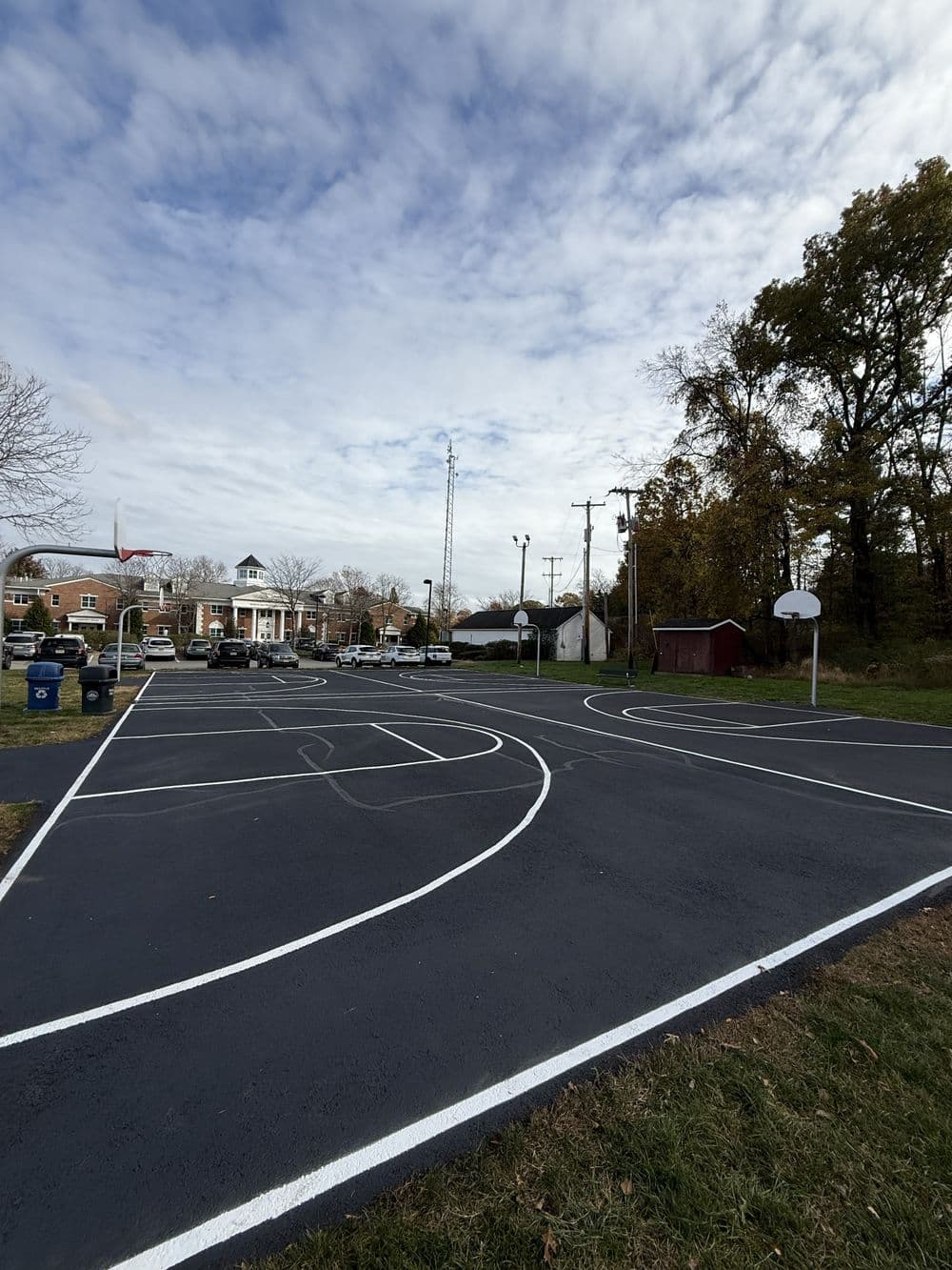 Lincoln Park, NJ – Borough Basketball Court Crack Filling, Sealcoating & New Court Lines