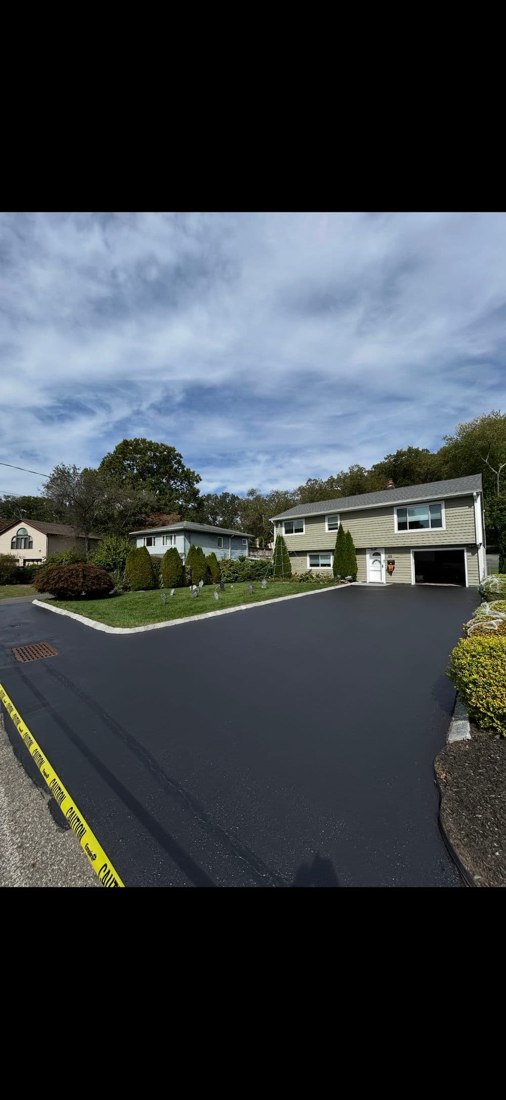 Fresh Driveway Sealcoating in Ringwood image