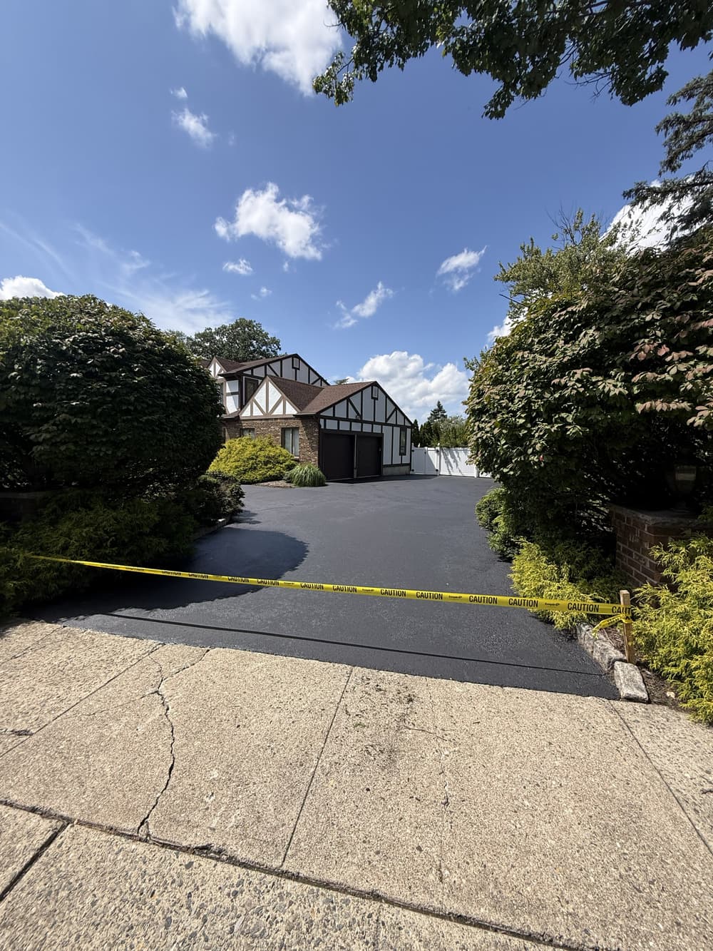 Gallery photos for Driveway Sealcoating & Crack Filling in Wayne, NJ: Image #1