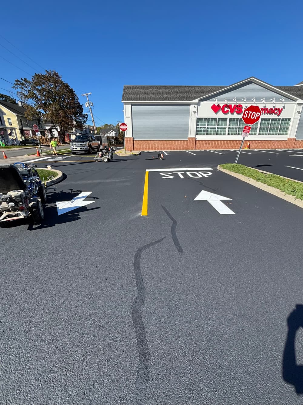 Gallery photos for Parking Lot Sealcoating and Line Striping in Township of Washington NJ: Image #4